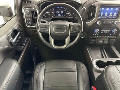 Used 2022 GMC Sierra 2500 Denali AWD/4WD image 27