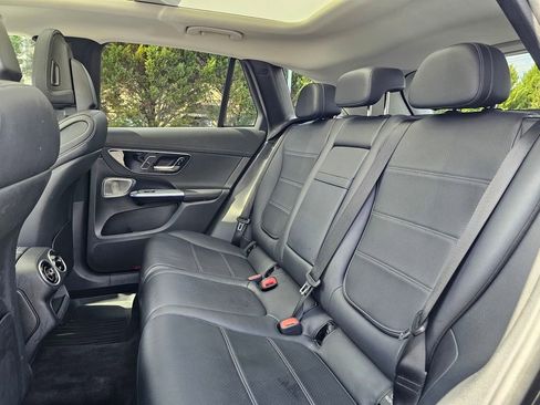 Used 2023 Mercedes-Benz GLC 300 4MATIC image 19