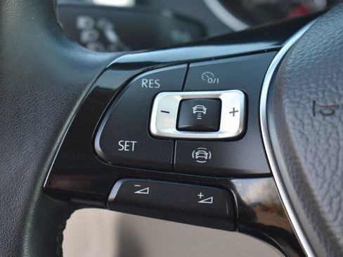 Used 2019 Volkswagen Atlas SE w/ Towing Package AWD/4WD image 29