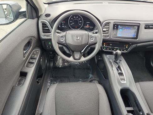 Used 2021 Honda HR-V EX image 10