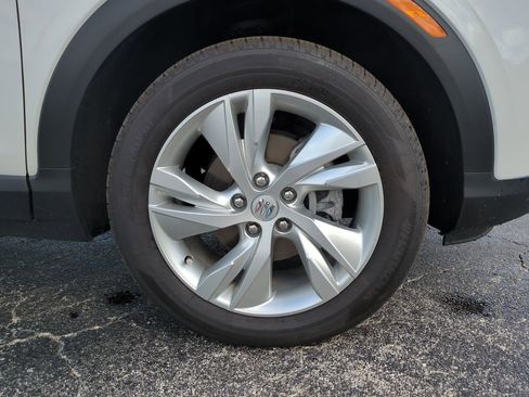 Certified 2024 Buick Encore GX Preferred w/ Comfort Package image 11