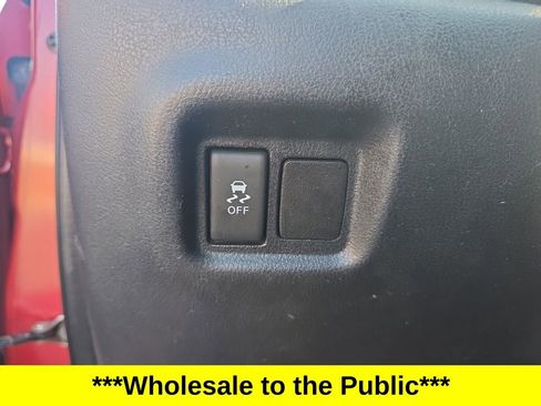 Used 2017 Nissan Versa S Plus image 19