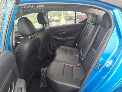 Used 2025 Nissan Sentra SR w/ SR Premium Package FWD image 18