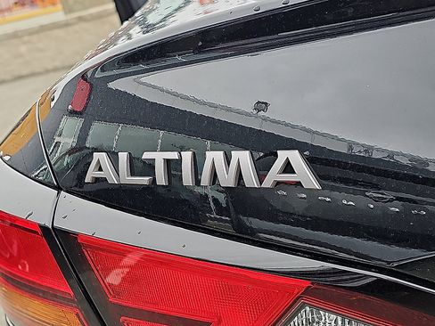 New 2026 Nissan Altima 2.5 SV AWD/4WD image 8