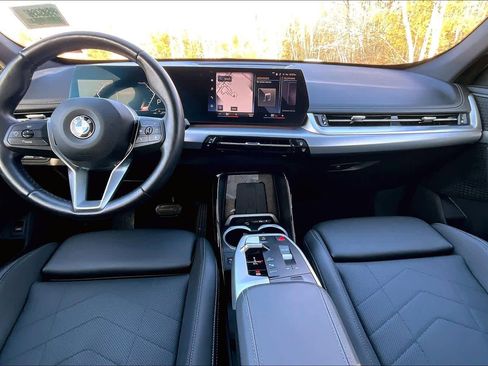 Used 2023 BMW X1 xDrive28i image 15