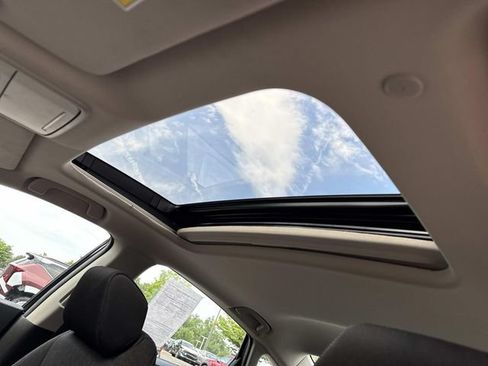 Used 2025 Honda Accord SE image 16