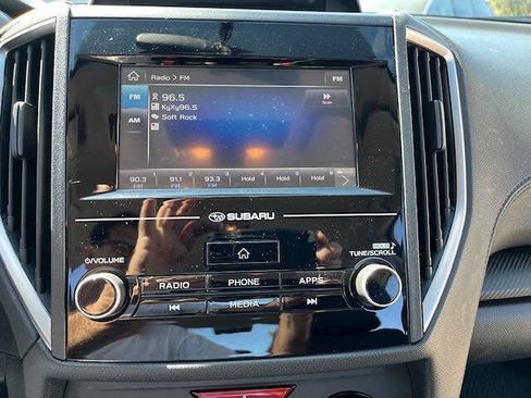 Used 2017 Subaru Impreza 2.0i image 15