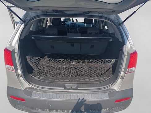 Used 2013 Kia Sorento LX w/ Convenience Pkg FWD image 37