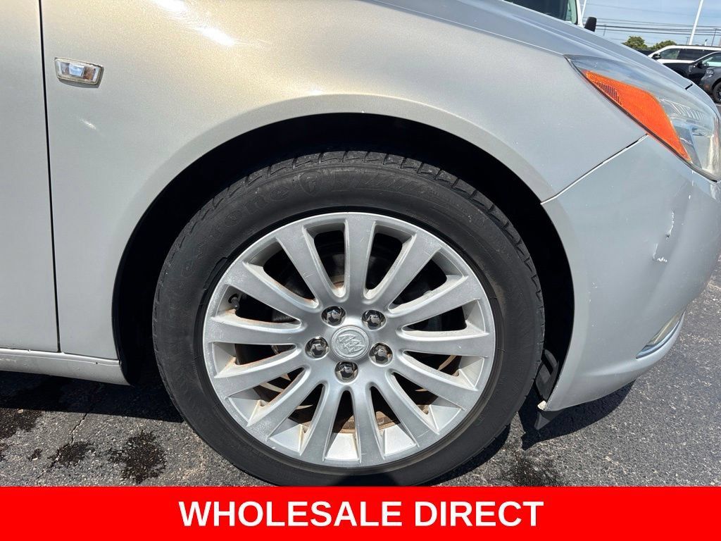 Used 2011 Buick Regal CXL FWD image 12