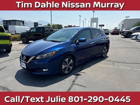 Used 2022 Nissan Leaf SV FWD image 5