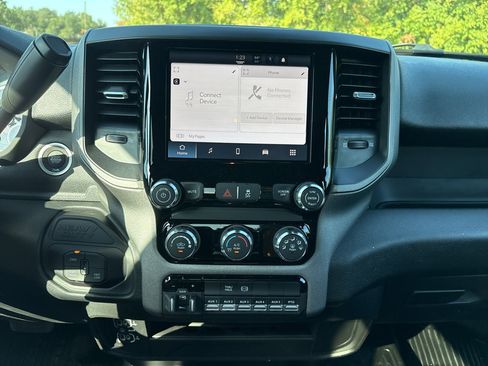 New 2027 RAM 3500 Tradesman AWD/4WD image 25