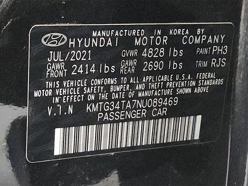 Used 2022 Genesis G70 2.0T image 28