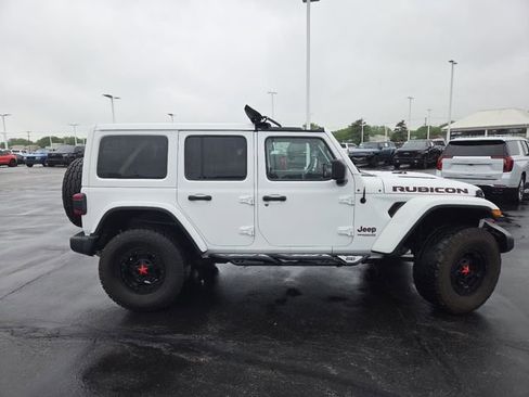 Used 2018 Jeep Wrangler Unlimited Rubicon AWD/4WD image 25