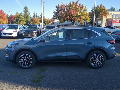 New 2025 Ford Escape Base w/ PHEV Premium Package image 2