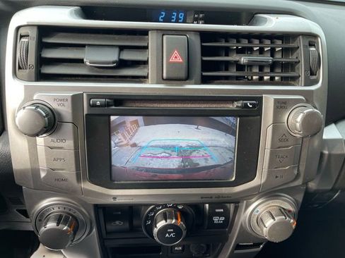 Used 2019 Toyota 4Runner SR5 image 18