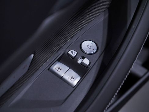 New 2026 BMW M4 xDrive Competition AWD/4WD image 15