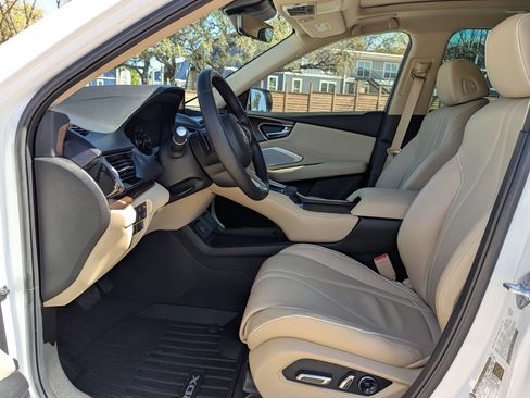 Certified 2021 Acura RDX FWD w/ Advance Package image 9