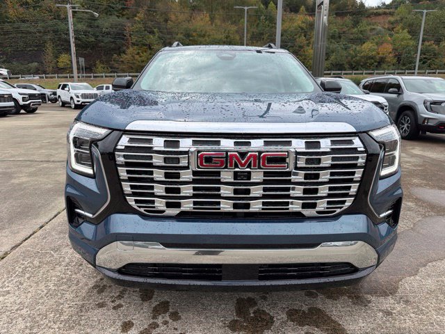 New 2027 GMC Terrain Denali w/ LPO, Floor Liner Package AWD/4WD image 2