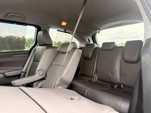 Used 2023 Honda Odyssey Touring image 19