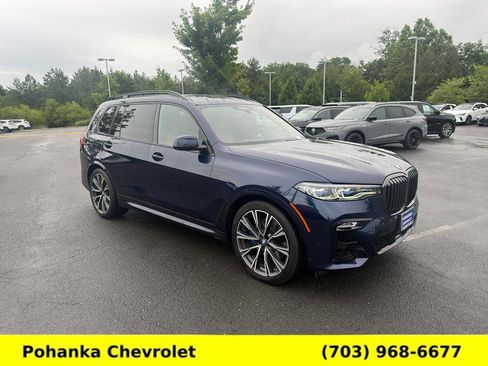 Used 2022 BMW X7 M50i w/ Dynamic Handling Package AWD/4WD image 1
