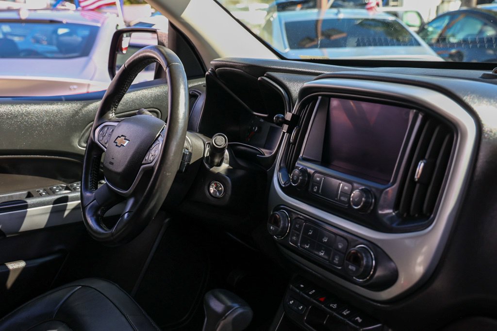 Used 2021 Chevrolet Colorado LT w/ Luxury Package RWD image 20