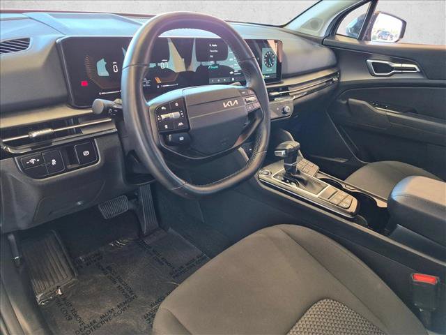 Used 2026 Kia Sportage LX FWD image 12