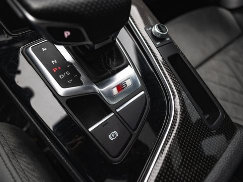 Used 2022 Audi S4 Premium image 19