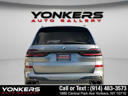 Used 2024 BMW X7 M60i w/ Executive Package image 8