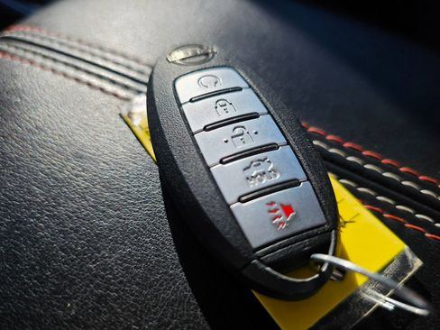 Used 2024 Nissan Altima 2.5 SR w/ SR Premium Package image 29