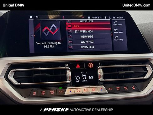 Used 2022 BMW M3 Competition w/ M Carbon Exterior Package image 8