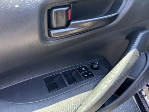 Used 2024 Toyota Corolla LE FWD image 14