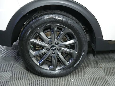 Used 2020 Kia Sportage S w/ Option Group 020 AWD/4WD image 11