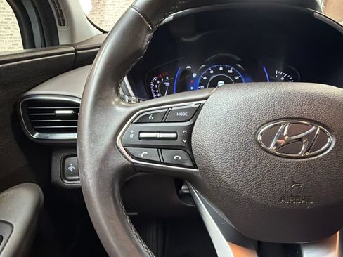 Used 2019 Hyundai Santa Fe SEL AWD/4WD image 18