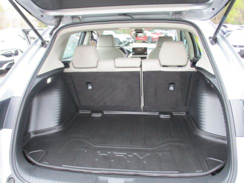 Certified 2023 Honda HR-V LX image 13