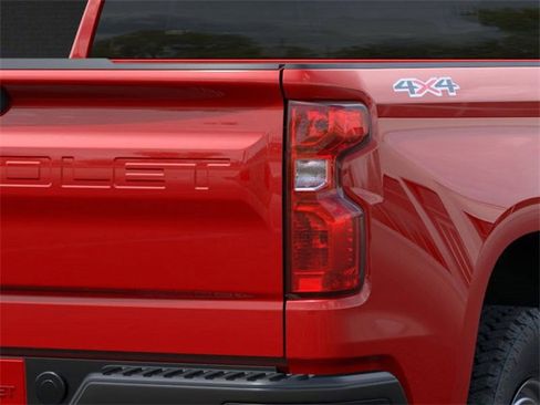 New 2026 Chevrolet Silverado 1500 W/T w/ WT Value Package AWD/4WD image 11