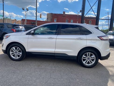 Used 2018 Ford Edge SEL w/ Equipment Group 201A AWD/4WD image 15