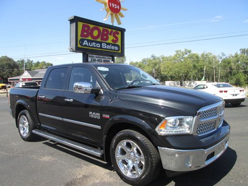 Used 2018 RAM 1500 Laramie w/ Convenience Group image 1