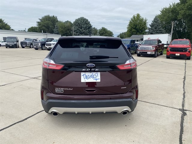 Used 2023 Ford Edge Titanium AWD/4WD image 6