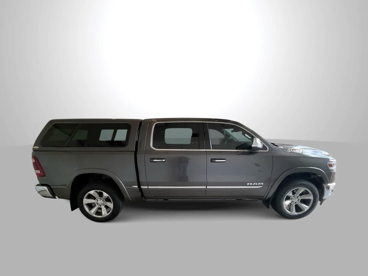 Used 2019 RAM 1500 Limited AWD/4WD image 9