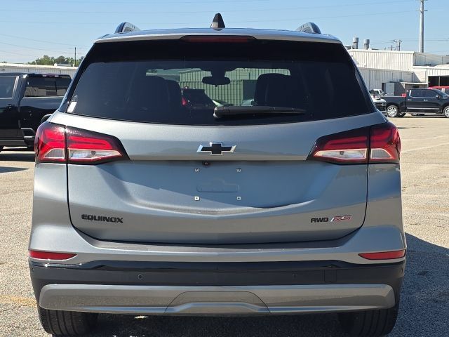 Used 2024 Chevrolet Equinox RS w/ RS Leather Package AWD/4WD image 4