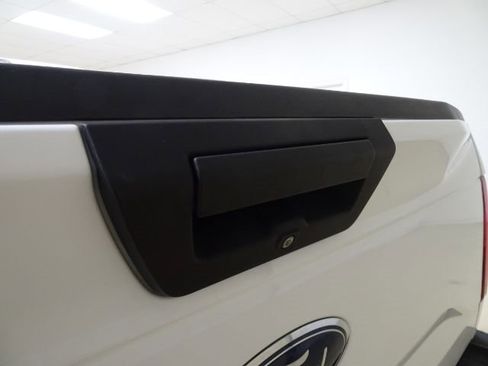 Used 2017 Ford F150 XL w/ Equipment Group 101A Mid image 11