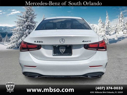 Certified 2022 Mercedes-Benz A 220 4MATIC image 17