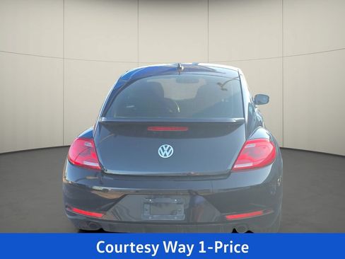Used 2014 Volkswagen Beetle R-Line FWD image 7