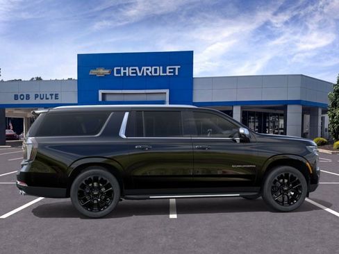 New 2026 Chevrolet Suburban Premier AWD/4WD image 5