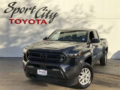 Used 2025 Toyota Tacoma SR5