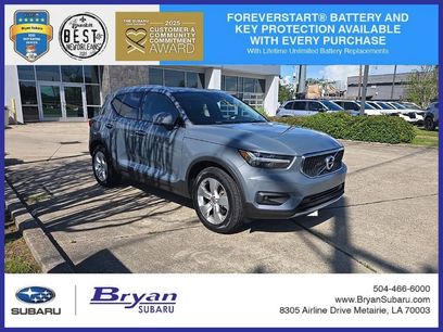 Used 2021 Volvo XC40 T5 Momentum