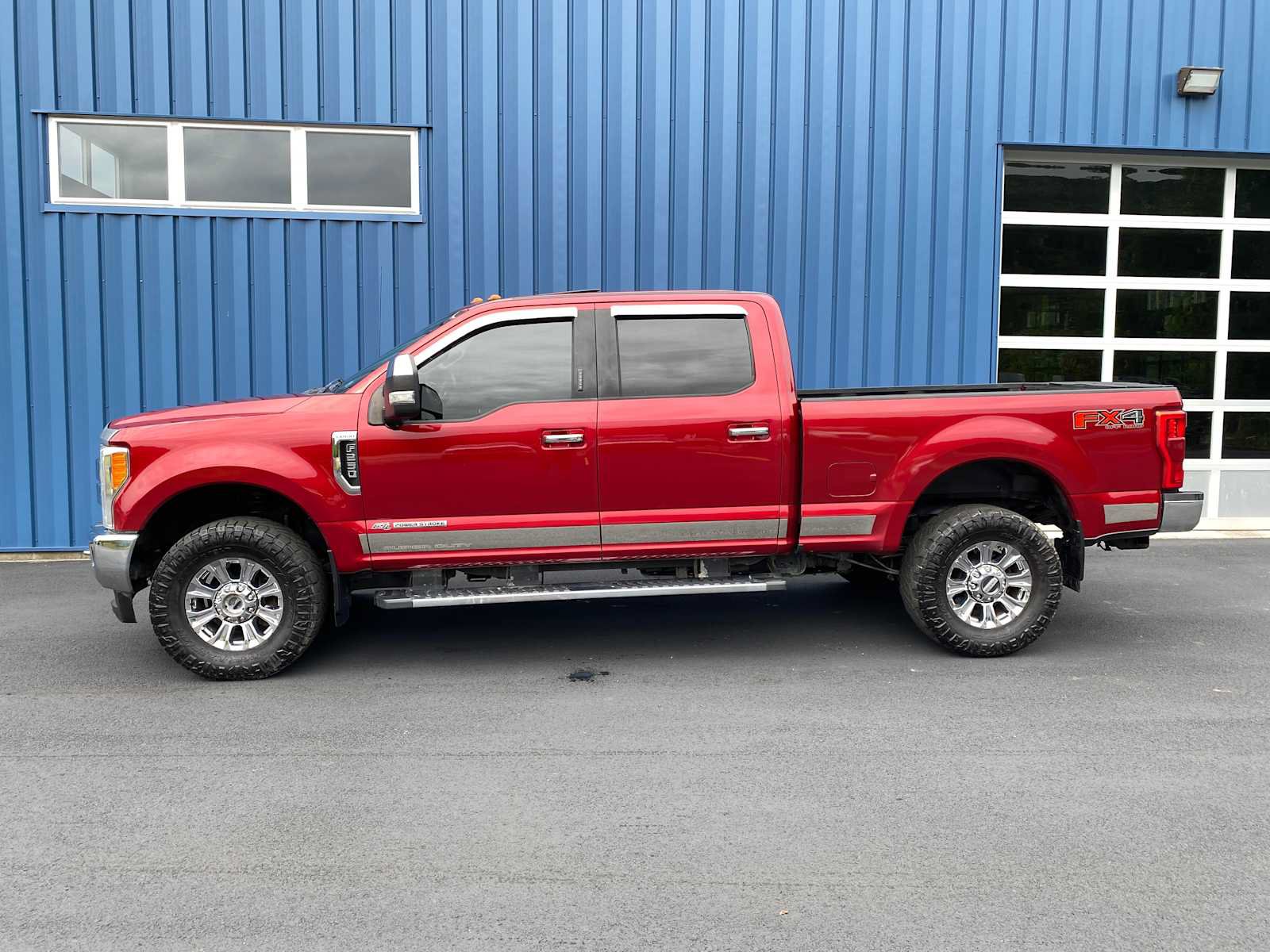 Used 2019 Ford F250 Lariat w/ Chrome Package AWD/4WD image 12