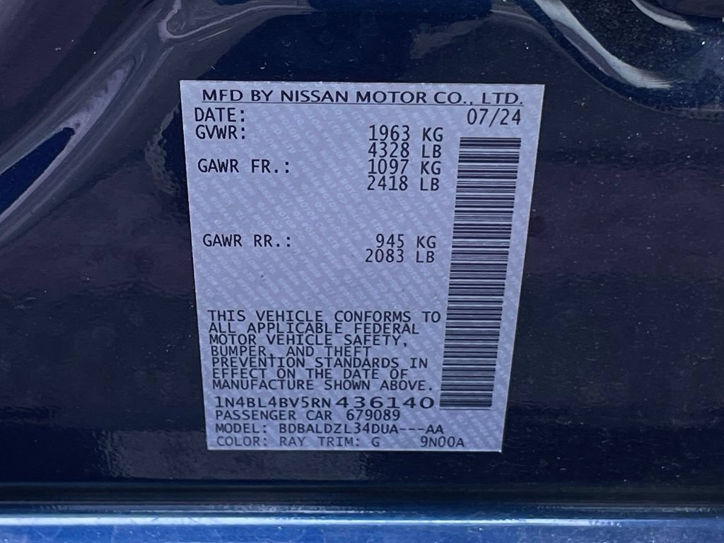 Used 2025 Nissan Sentra SV FWD image 33