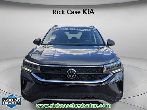 Used 2022 Volkswagen Taos S image 5