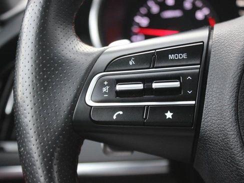 Used 2022 Kia Stinger GT-Line w/ Sun & Sound Package image 16